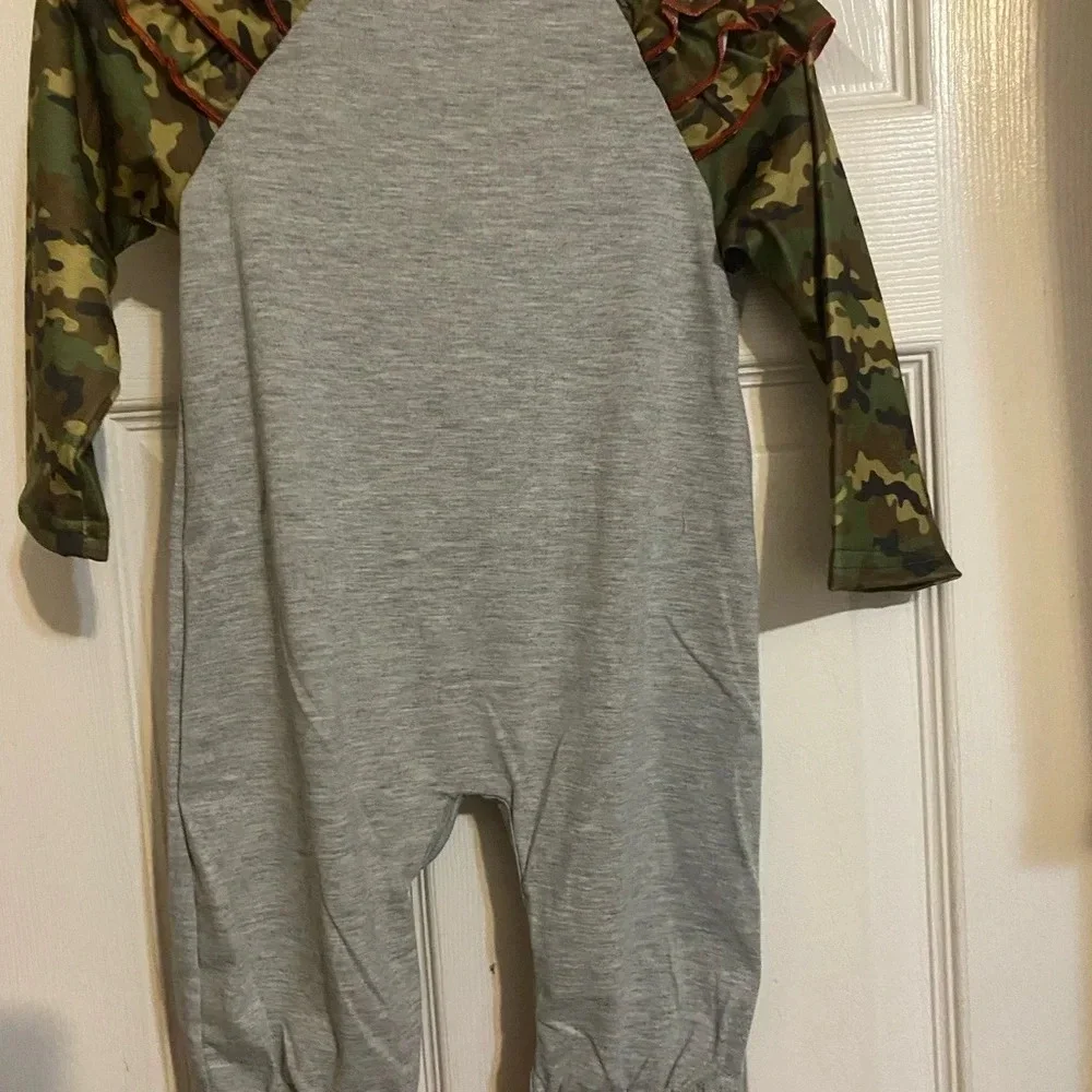 New Girls Camo Deer Romper - Picture 6 of 9